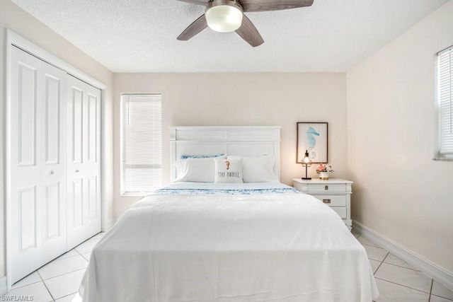 1207 Hernando ST, Naples, FL 34103