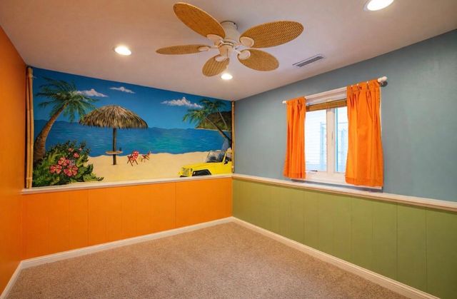 1527 Tanglewood Drive, Schererville, IN 46375