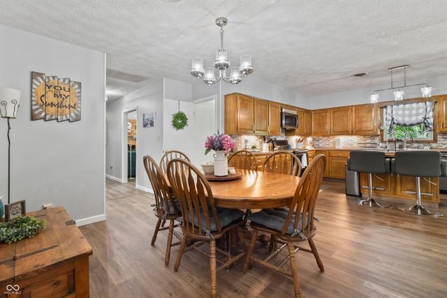 1344 W 1000 N, Fortville, IN 46040
