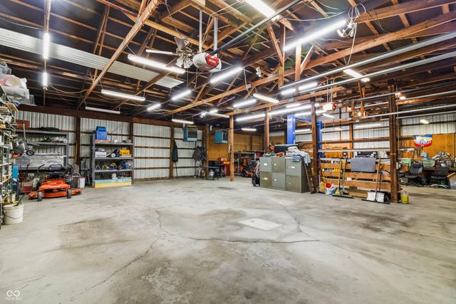 1344 W 1000 N, Fortville, IN 46040