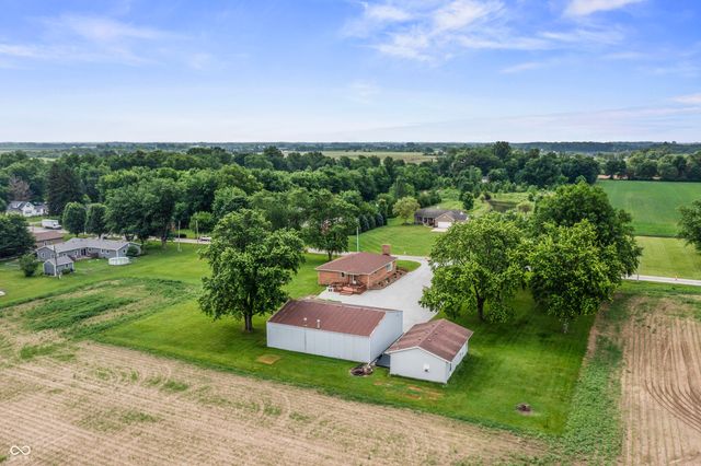 1344 W 1000 N, Fortville, IN 46040