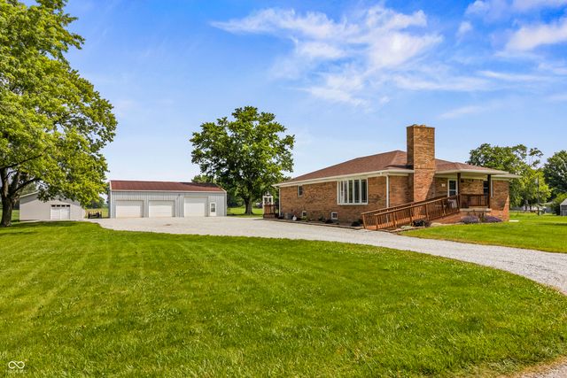 1344 W 1000 N, Fortville, IN 46040