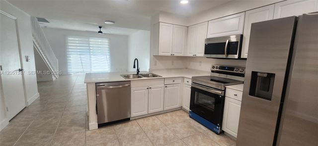 1599 Veracruz Lane, Weston, FL 33327