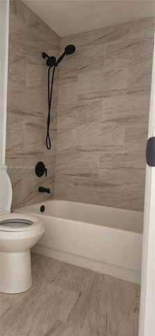 1599 Veracruz Lane, Weston, FL 33327