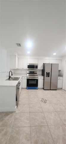 1599 Veracruz Lane, Weston, FL 33327
