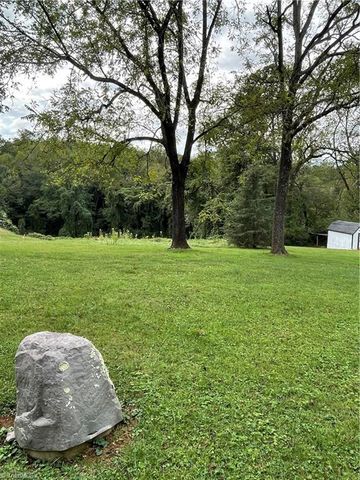 191 Circle Street, Millers Creek, NC 28651