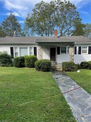 191 Circle Street, Millers Creek, NC 28651