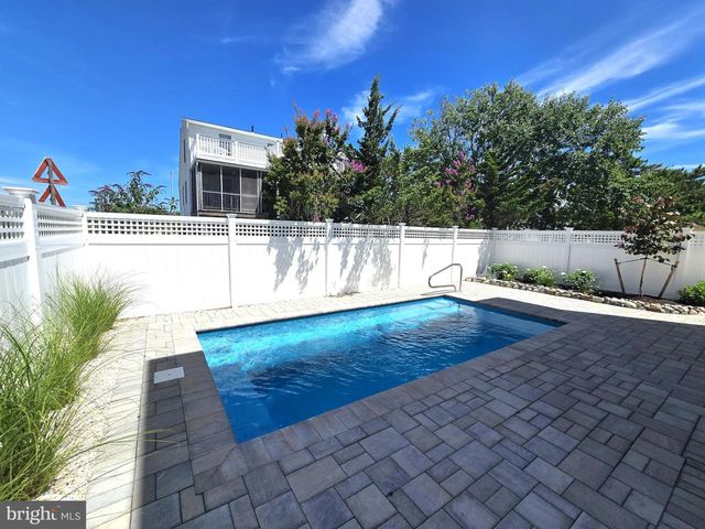 7-B COHASSET, Long Beach Township, NJ 08008
