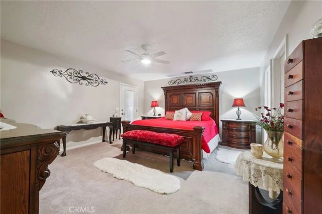 27468 Cloverleaf Drive, Helendale, CA 92342