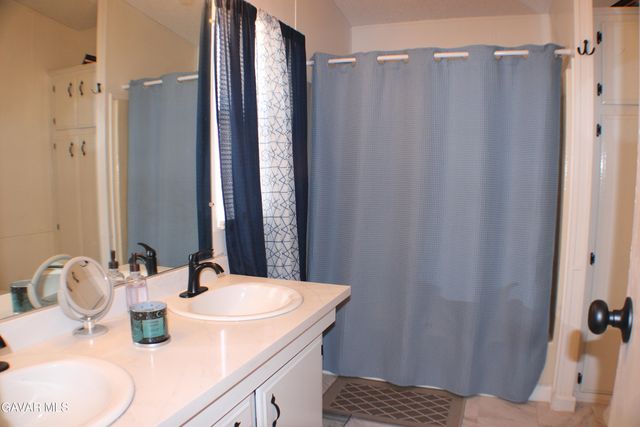 8603 S Loop Boulevard, California City, CA 93505