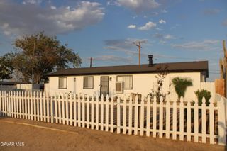 8603 S Loop Boulevard, California City, CA 93505