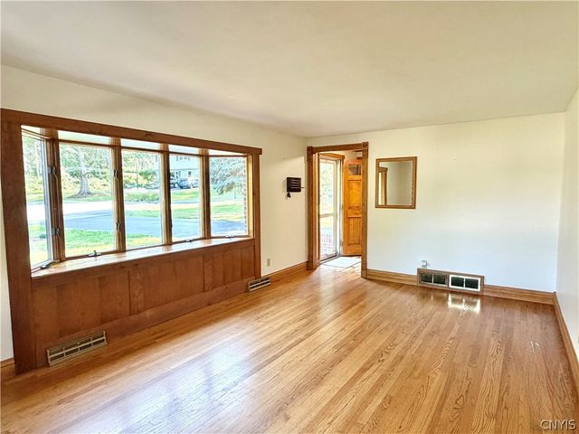 122 Silverlace Terrace, Camillus, NY 13219