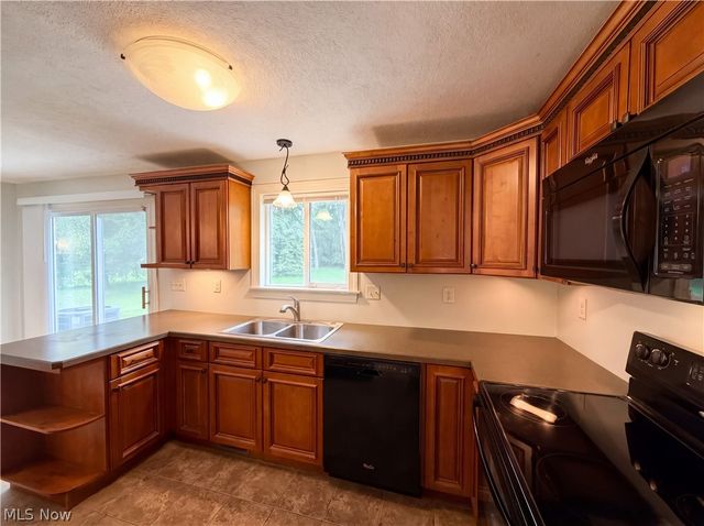 10845 Gregory Lane, North Royalton, OH 44133