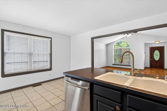 11304 Cox Ave, Louisville, KY 40223