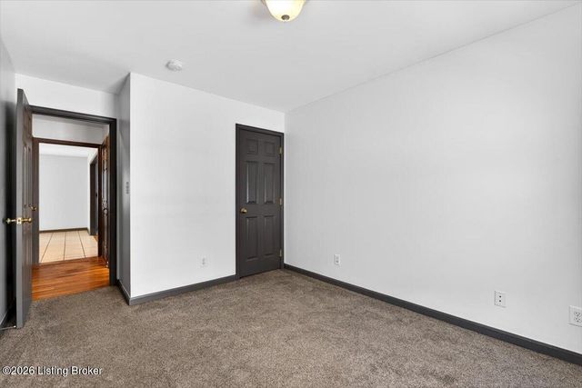 11304 Cox Ave, Louisville, KY 40223