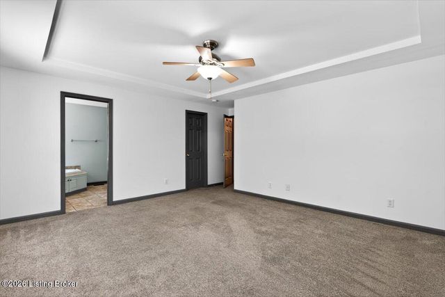 11304 Cox Ave, Louisville, KY 40223