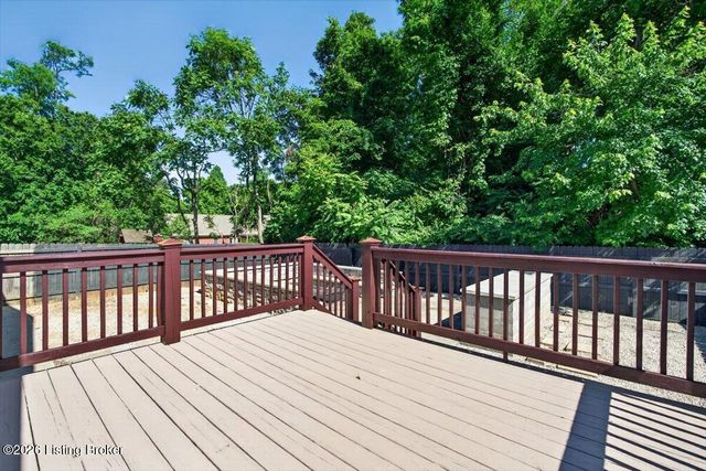 11304 Cox Ave, Louisville, KY 40223