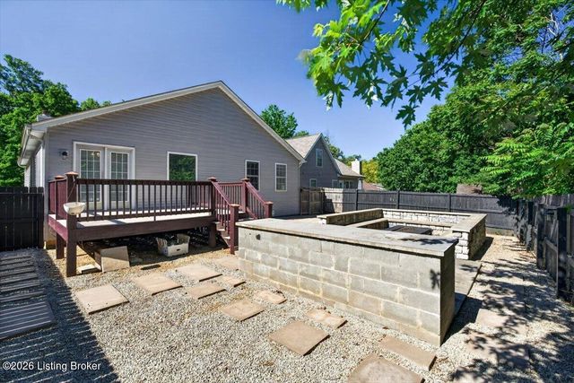 11304 Cox Ave, Louisville, KY 40223