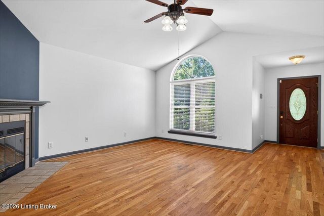 11304 Cox Ave, Louisville, KY 40223