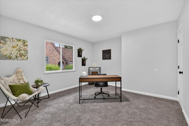 2605 Densmore Drive, Toledo, OH 43606
