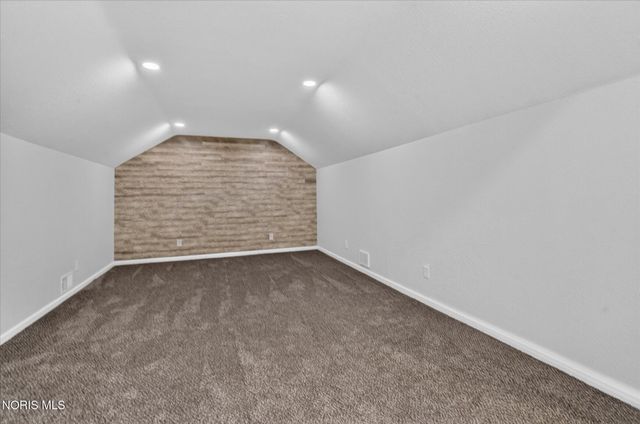 2605 Densmore Drive, Toledo, OH 43606