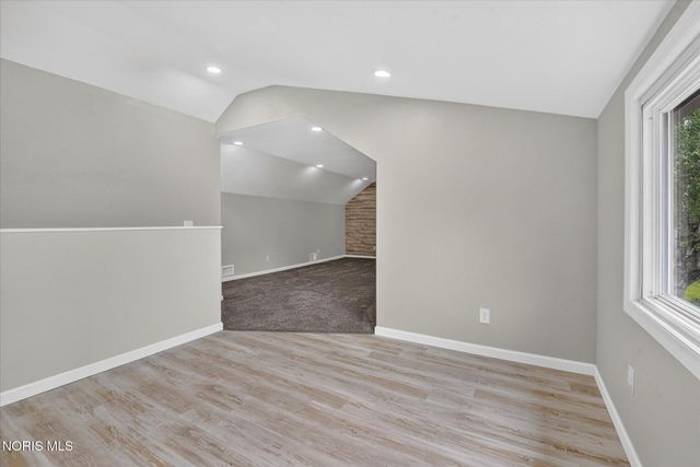 2605 Densmore Drive, Toledo, OH 43606
