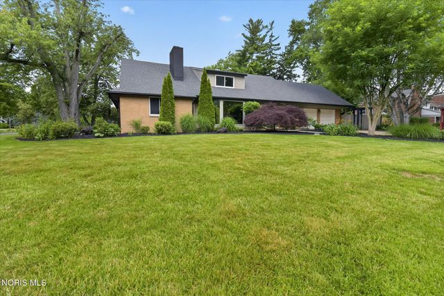 2605 Densmore Drive, Toledo, OH 43606
