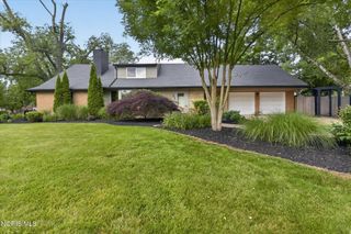 2605 Densmore Drive, Toledo, OH 43606
