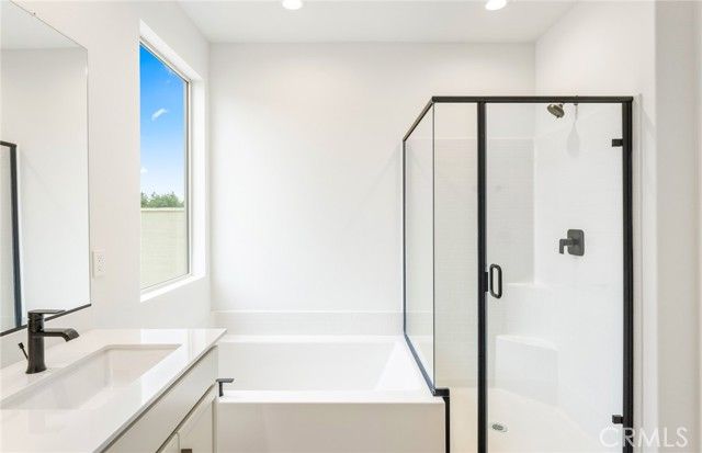 4085 Hudson Lane, Lake Elsinore, CA 92530