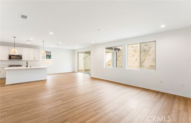 4085 Hudson Lane, Lake Elsinore, CA 92530