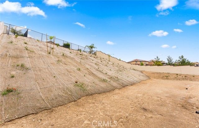 4085 Hudson Lane, Lake Elsinore, CA 92530