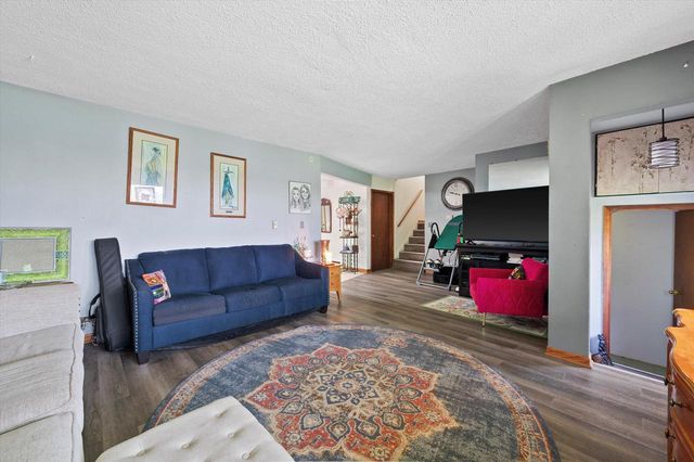 N6294 County Road DD, Burlington, WI 53105