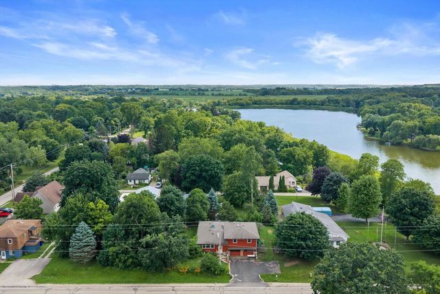 N6294 County Road DD, Burlington, WI 53105