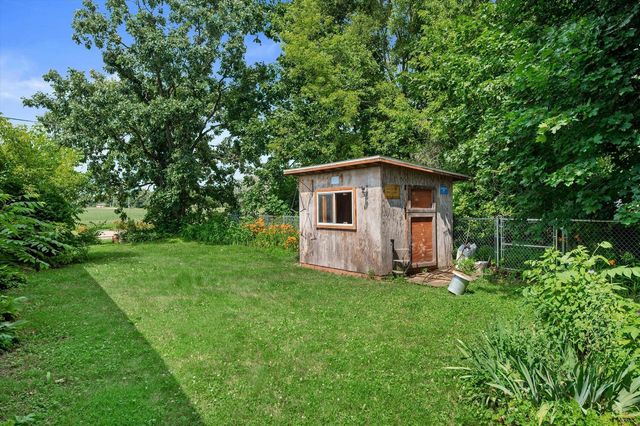 N6294 County Road DD, Burlington, WI 53105