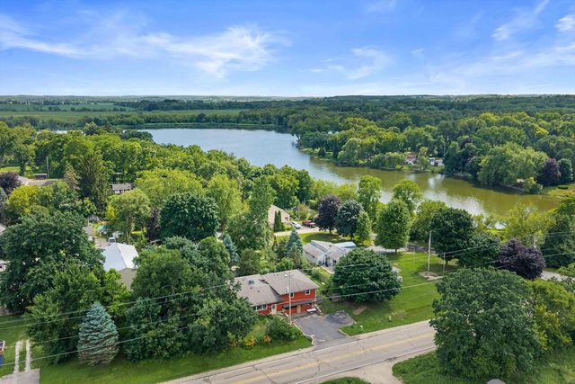 N6294 County Road DD, Burlington, WI 53105