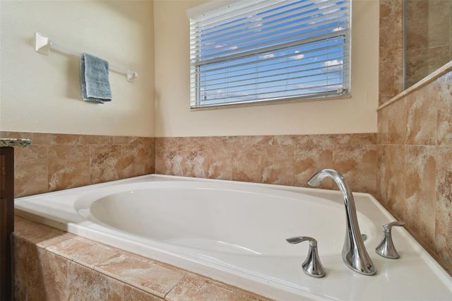 501 WASHITA STONE DRIVE, Ruskin, FL 33570