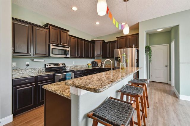 501 WASHITA STONE DRIVE, Ruskin, FL 33570