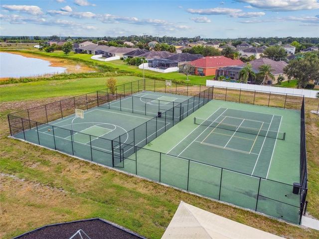 501 WASHITA STONE DRIVE, Ruskin, FL 33570
