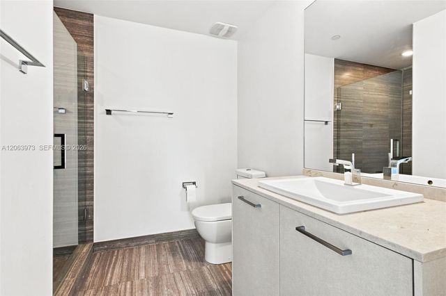 1010 Brickell Avenue 2403, Miami, FL 33131