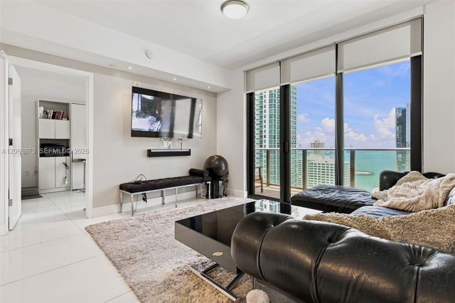 1010 Brickell Avenue 2403, Miami, FL 33131