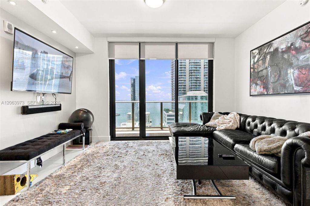 1010 Brickell Avenue 2403, Miami, FL 33131