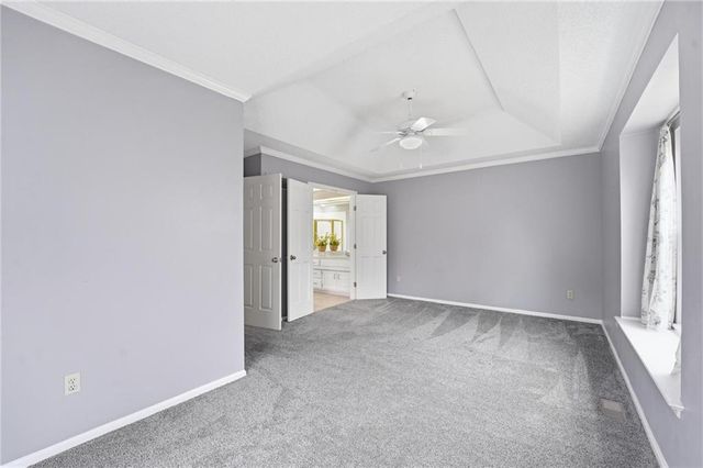 212 E Hansen Court, Independence, MO 64055