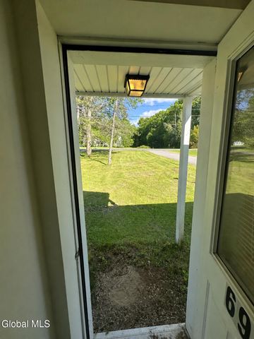 6963 Fuller Station Road, Schenectady, NY 12303