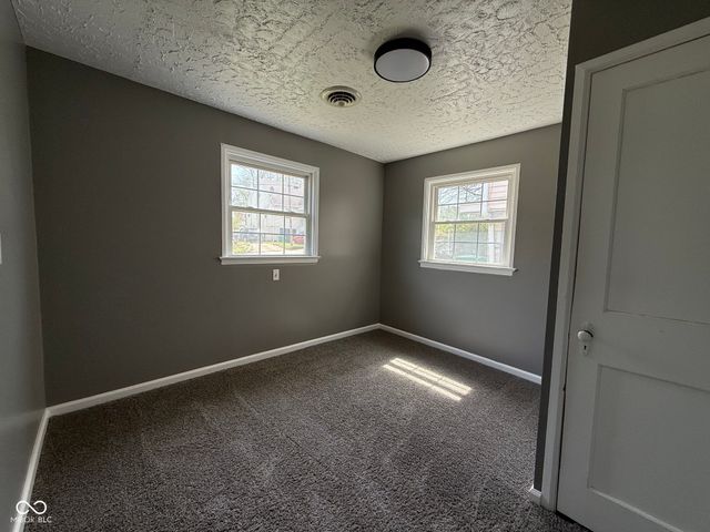 431 N 14th Street, New Castle, IN 47362