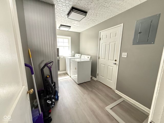 431 N 14th Street, New Castle, IN 47362