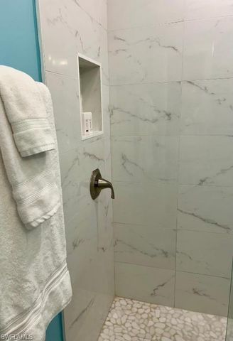 473 12th AVE S # B2, Naples, FL 34102