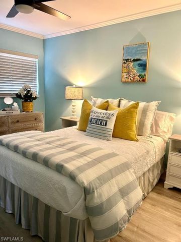 473 12th AVE S # B2, Naples, FL 34102