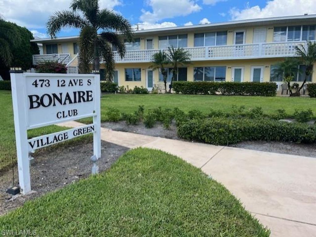 473 12th AVE S # B2, Naples, FL 34102