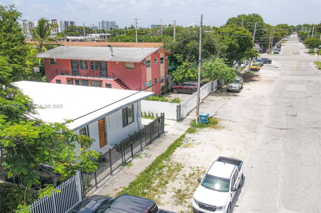 666 NW 28th Street, Miami, FL 33127