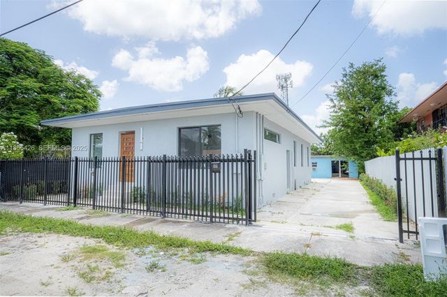 666 NW 28th Street, Miami, FL 33127